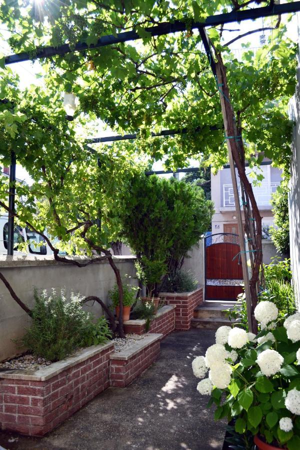 Apartment Jade Водице Екстериор снимка